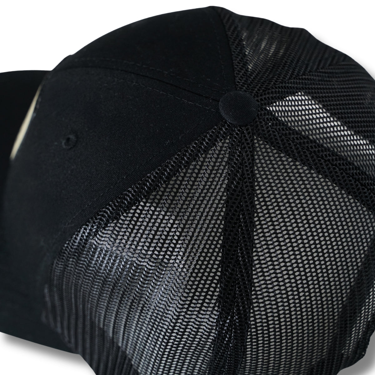 Détail du filet arrière de la casquette Santa Maria