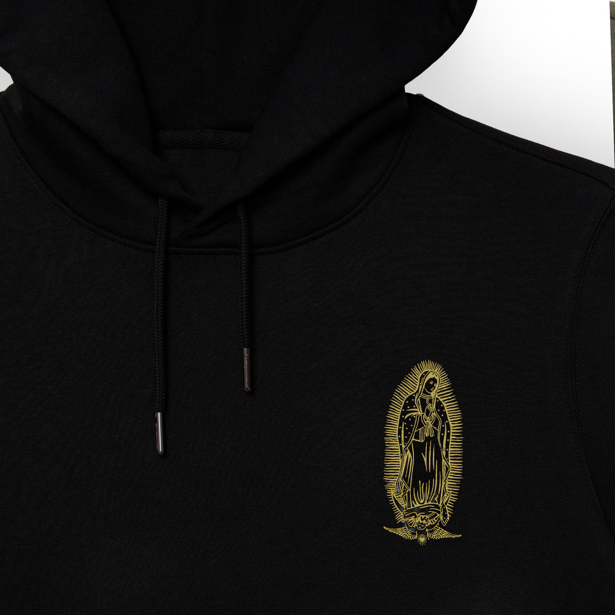 Détail des cordons du hoodie Santa Maria noir