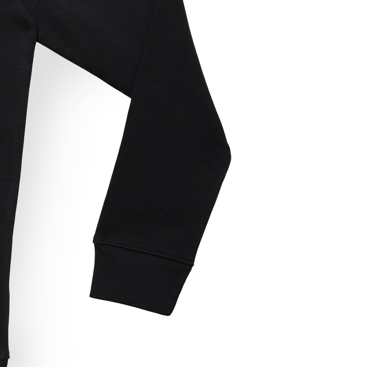 Détail manche du hoodie noir Santa Maria