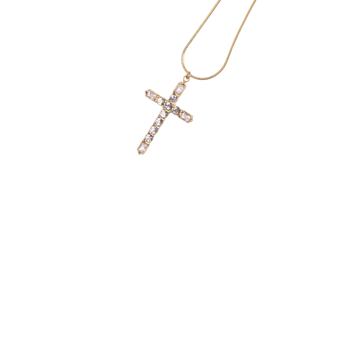 detail croix grecque zirconium blanc collier acier inoxydable bijou religieux symbole foi et protection