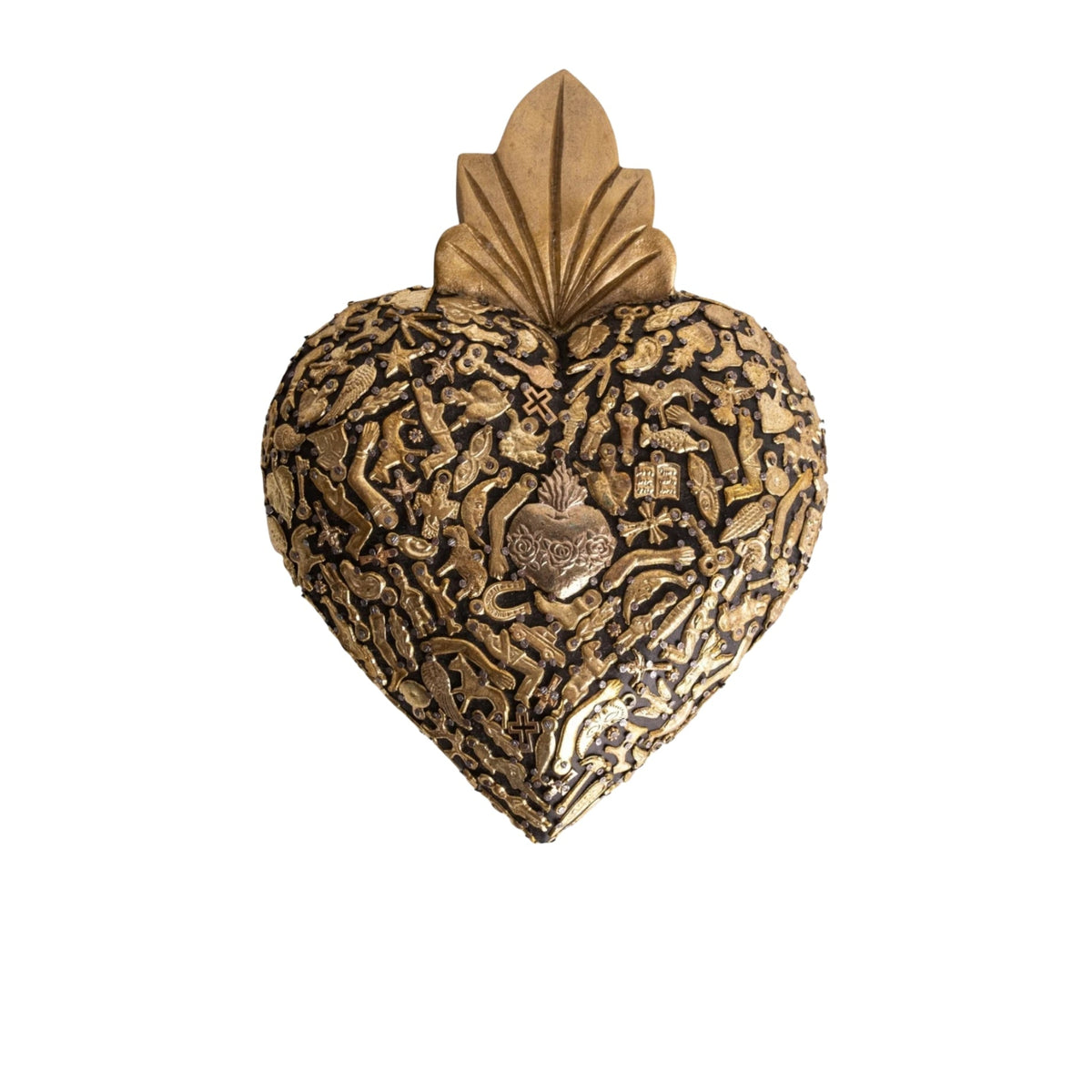 ex voto coeur noir artisanal mexicain decoration murale bois sculpte symbole protection